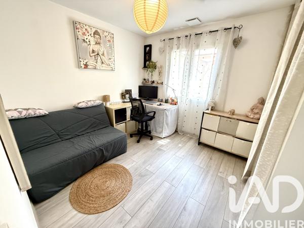 Maison à vendre 16 pièces 282 m² Malataverne