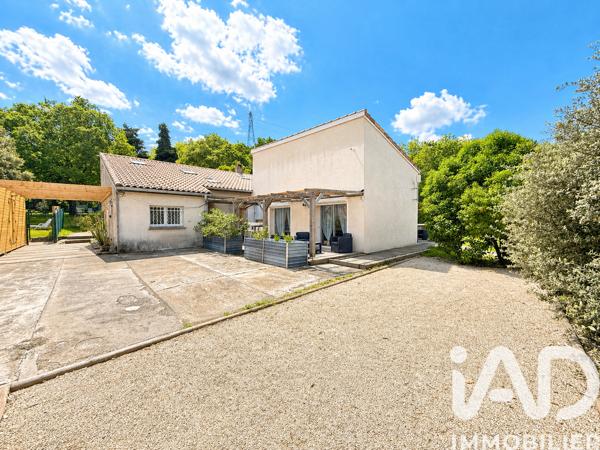Maison à vendre 16 pièces 282 m² Malataverne