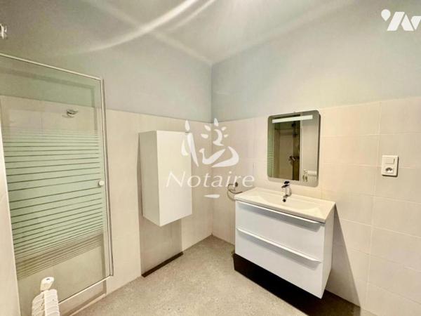 Perpignan Kennedy – Ensemble immobilier avec appartement T4, T2 loué, local indépendant et garage.