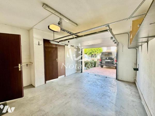 Perpignan Kennedy – Ensemble immobilier avec appartement T4, T2 loué, local indépendant et garage.
