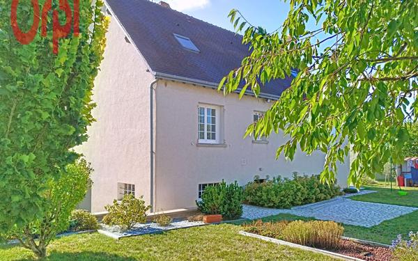 Maison à vendre    5 pièces •  Areines