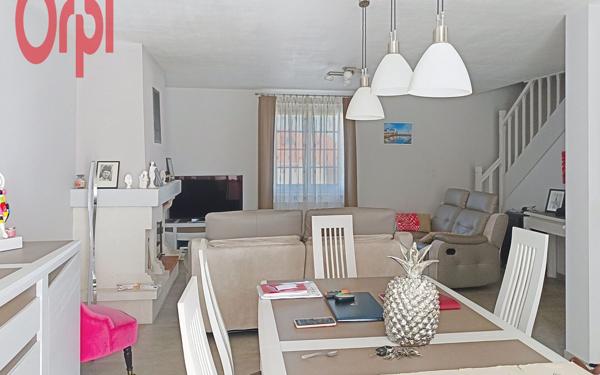 Maison à vendre    5 pièces •  Areines