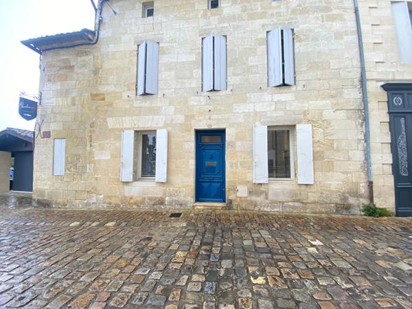 Maison à vendre à 5 mn  de  Libourne