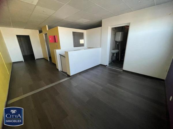 Local commercial à vendre 210m²