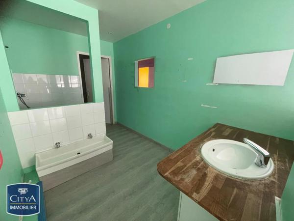 Local commercial à vendre 210m²