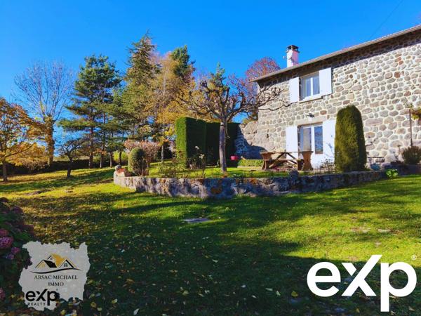 Maison en pierre au calme