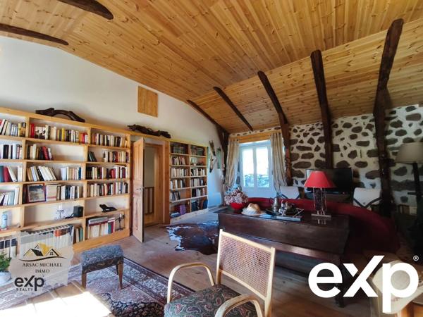 Maison en pierre au calme