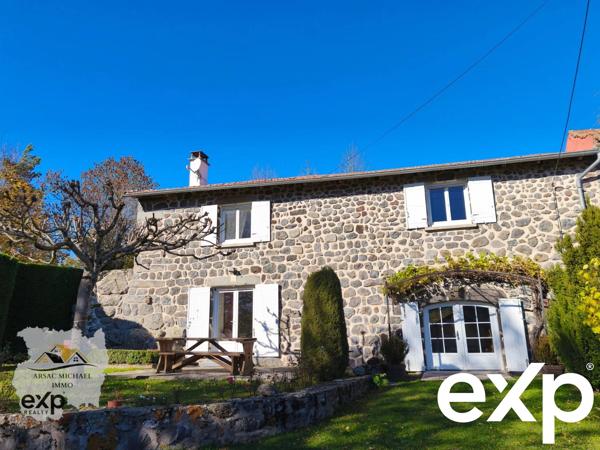 Maison en pierre au calme