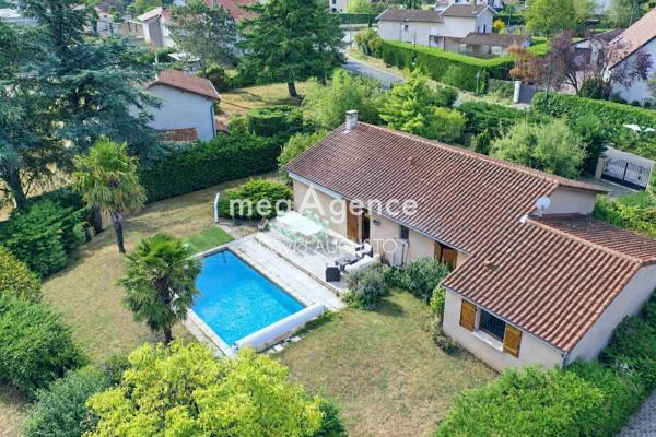 Maison à La Tour-de-Salvagny, 69890 - 6 pièces 125m²
