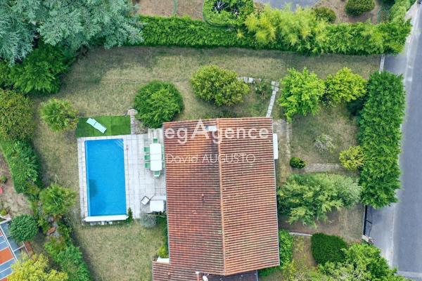 Maison à La Tour-de-Salvagny, 69890 - 6 pièces 125m²