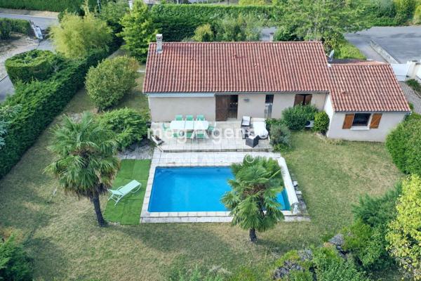 Maison à La Tour-de-Salvagny, 69890 - 6 pièces 125m²