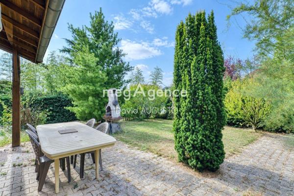 Maison à La Tour-de-Salvagny, 69890 - 6 pièces 125m²