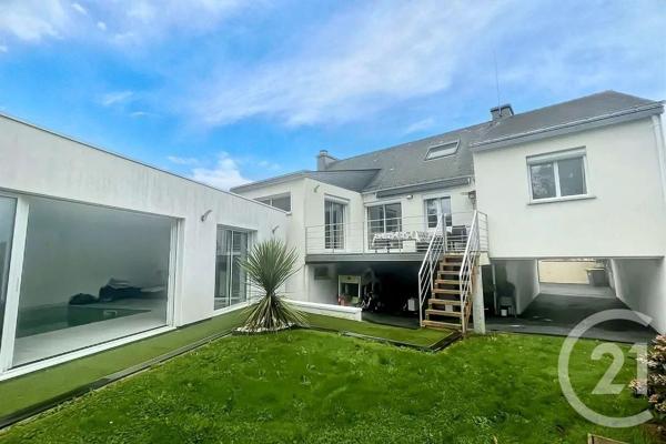 Maison à vendre  5 pièces - 202,20 m2 MONTERBLANC - 56