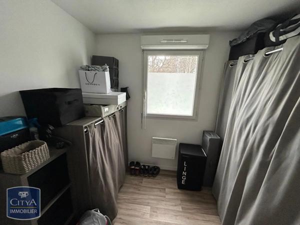Appartement à louer 2 pièces 53.6m² Hénin-Beaumont (62110)