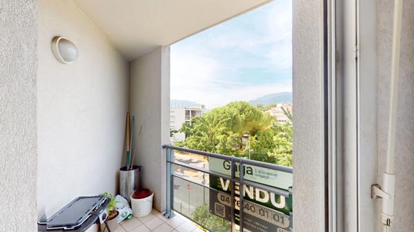 Appartement Saint Martin D Heres 1 pièce(s) 30.02 m2