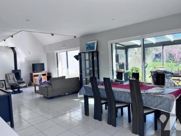 Au calme maison de 2011 (B894)