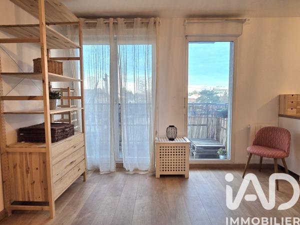 Location appartement 2 pièces 42 m² Colombes
