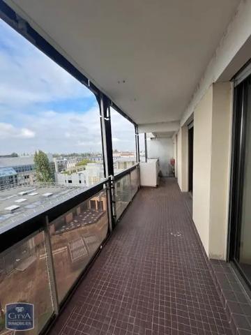 Appartement à louer 2 pièces 80.84m²