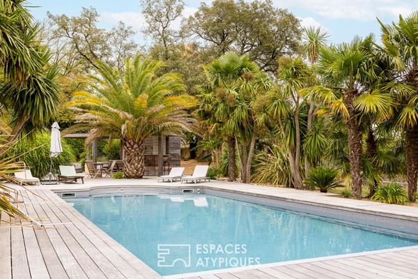 Prestigieuse maison de maître avec piscine, tennis et dépendances