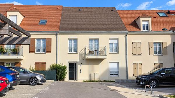 Superbe Duplex F4 (2023) avec 2 Places de Parking ? Sous Garantie Décennale à Le Mesnil-en-Thelle (DPE A)