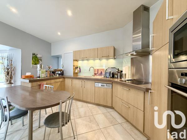 Maison à vendre 6 pièces 195 m² Villers-Saint-Paul