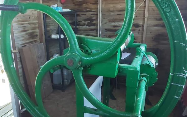 Maison à vendre    2 pièces •  Port-des-Barques