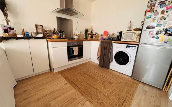 Maison à vendre    3 pièces • 95 m2 Saint-Quentin