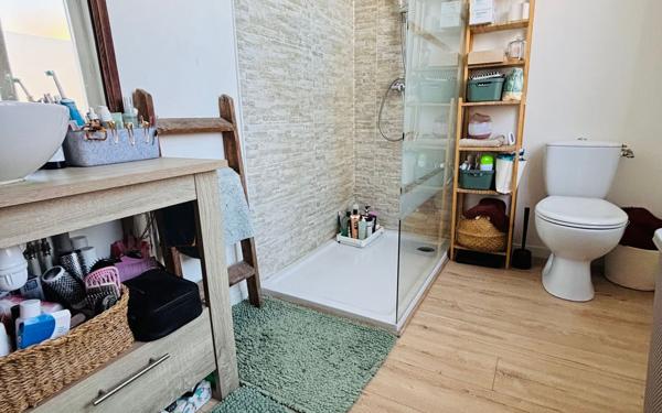 Maison à vendre    3 pièces • 95 m2 Saint-Quentin