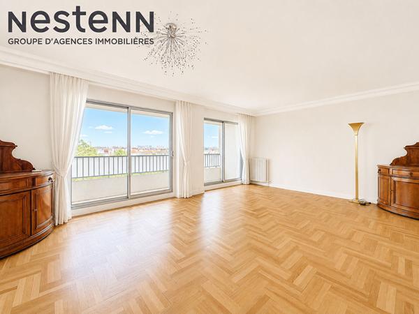 Appartement bourgeois - Étage élevé - Vue - Espace