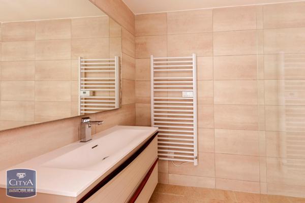 Vente appartement Saint-Raphaël (83) 4 pièces 92.06m²