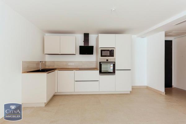 Vente appartement Saint-Raphaël (83) 4 pièces 92.06m²