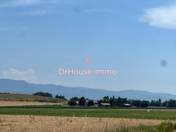 Bien immobilier à vendre 8 pièces de 350 m²