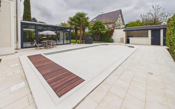 Maison à vendre    8 pièces • 350 m2 Meaux