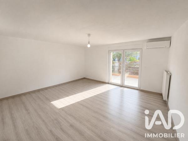 Location appartement 3 pièces 68 m² Nîmes