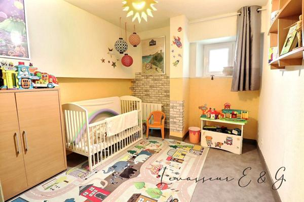 Appartement esprit maison avec jardin, parking et entrée individuelle