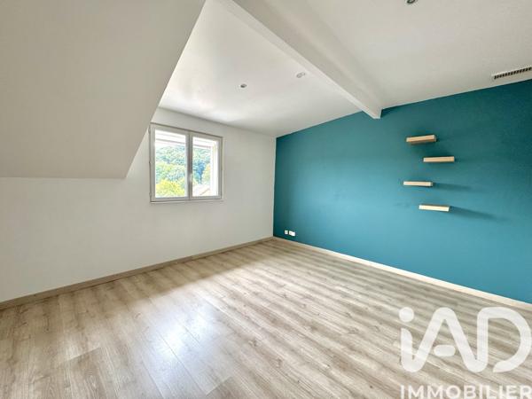 Location appartement 4 pièces 86 m² Éloie
