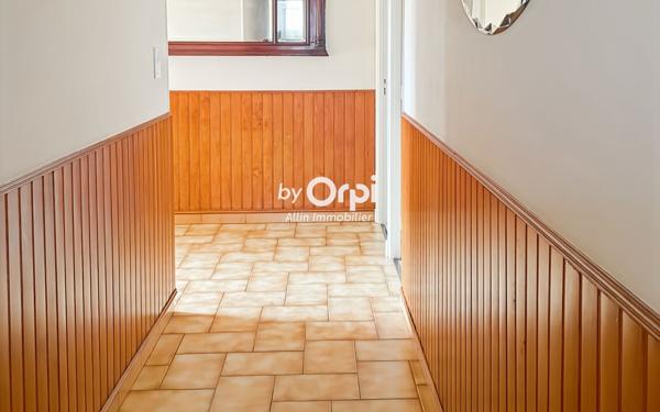 Maison à vendre    3 pièces •  Vaux