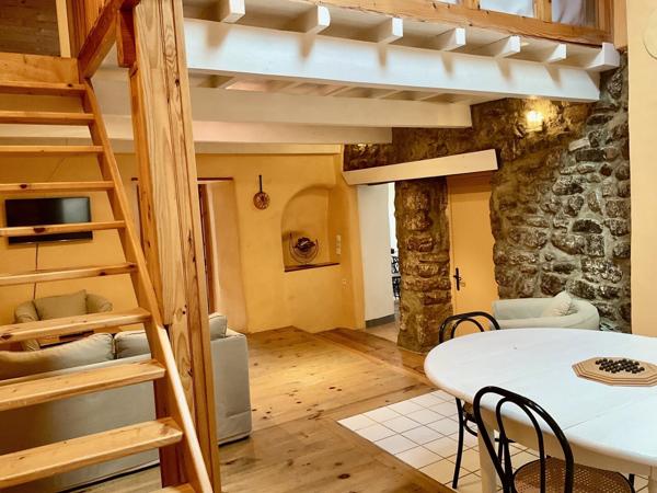 MAISON DE VILLAGE EN PIERRE 4 PIECES 87 m2