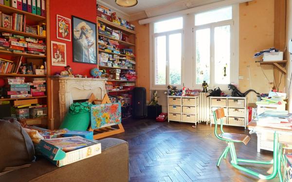 Maison à vendre    10 pièces • 239,74 m2 Boves