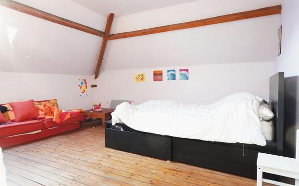 Maison à vendre    10 pièces • 239,74 m2 Boves