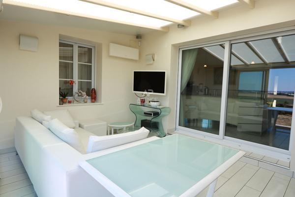 Maison Courdimanche 7 pièce(s) 202.35 m2 €700 000 ** - Référence 1808