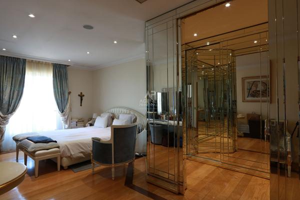 Maison Courdimanche 7 pièce(s) 202.35 m2 €700 000 ** - Référence 1808