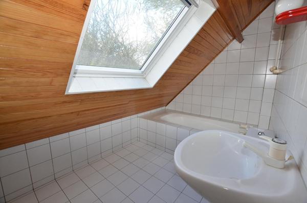 92220 - Bagneux Maison de 6 pièces - 147 m² -terrain de 800 m²