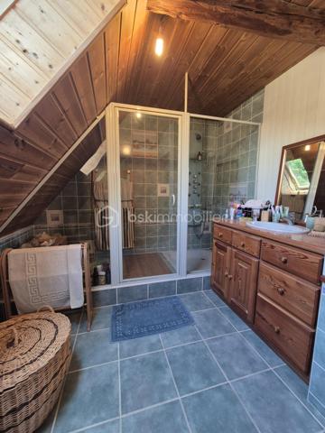 Corps de ferme de 180 m²