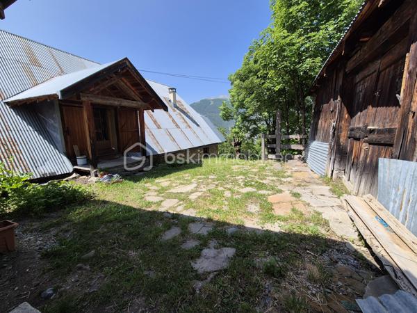 Corps de ferme de 180 m²