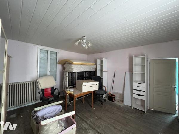 A vendre Maison T3 + dépendance à Commequiers