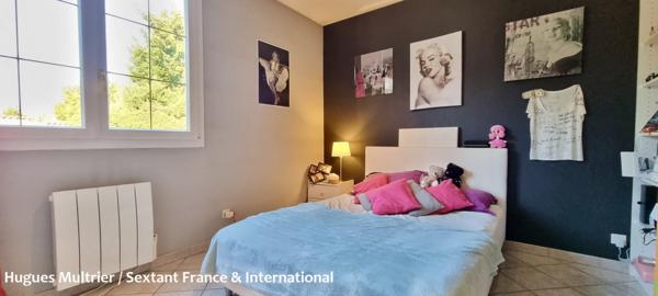 SUPERBE VILLA - LUMINEUSE - EXTERIEURS PRIVILEGIES - 4 CHAMBRES - PISCINE