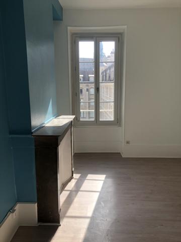 Appartement 2 pièce(s) 1 chambre(s) 45 m²
