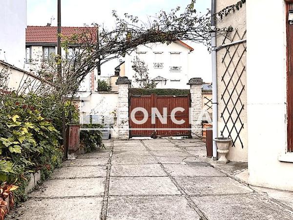 À vendre Maison 5 pièces 128.61 m² - Versailles 78000