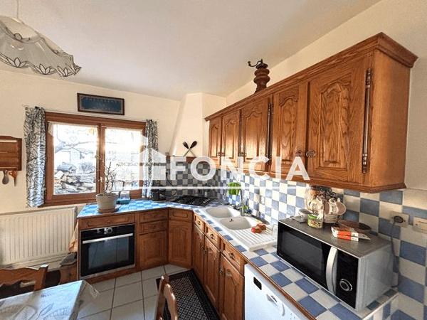 À vendre Maison 5 pièces 128.61 m² - Versailles 78000